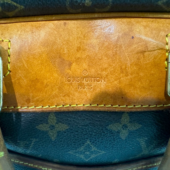 Louis Vuitton Deauville Monogramed Brown/Tan Top Handle Handbag, VTG, AUTHENTIC - Picture 2 of 6